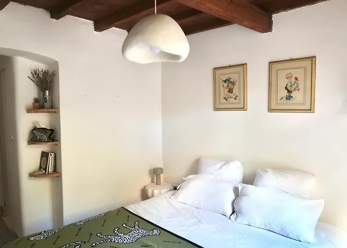 Charming Garden Home, 10 Min Walk To Duomo